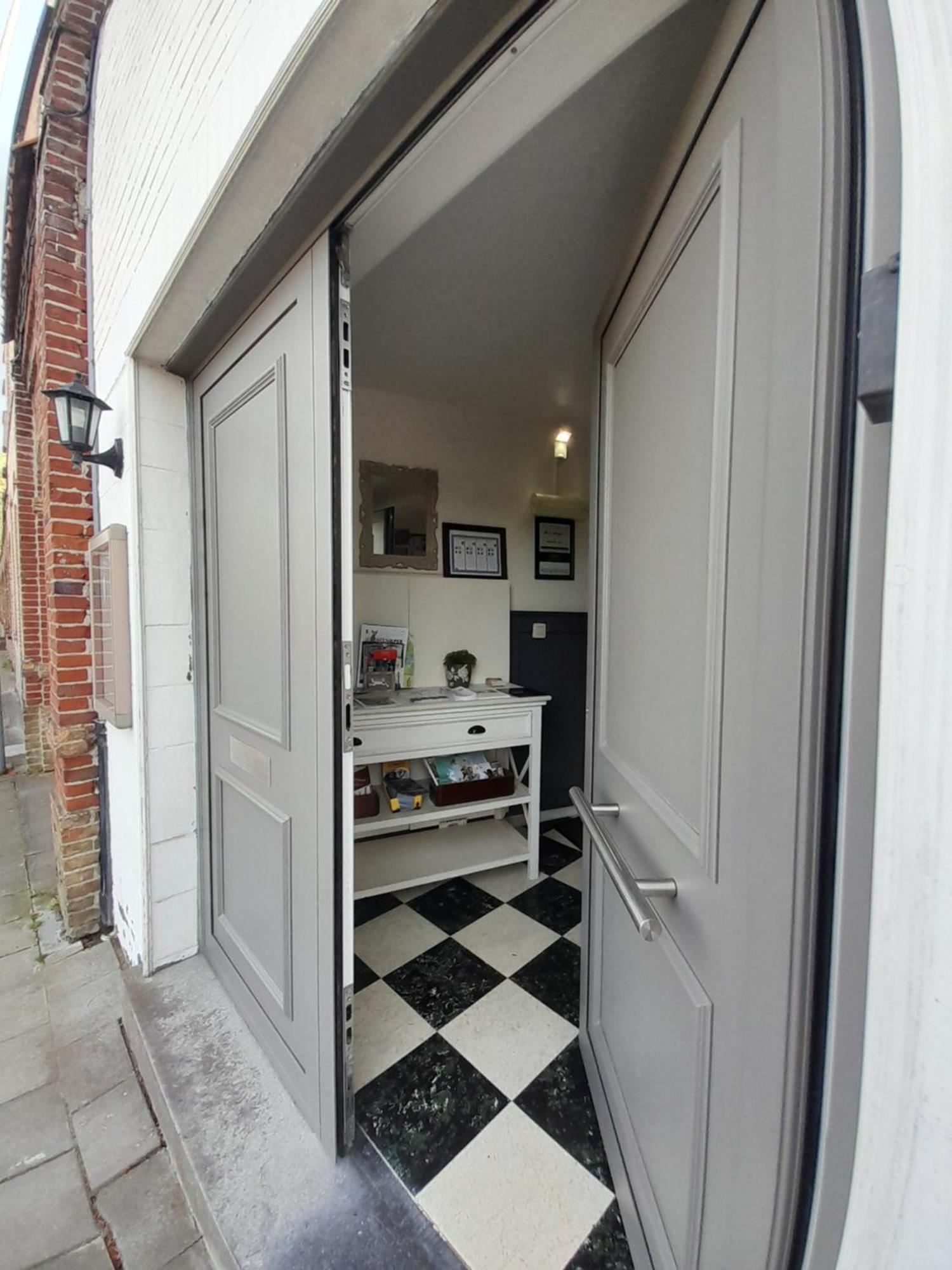 Bed and Breakfast Juliette'S Ypres Exterior foto